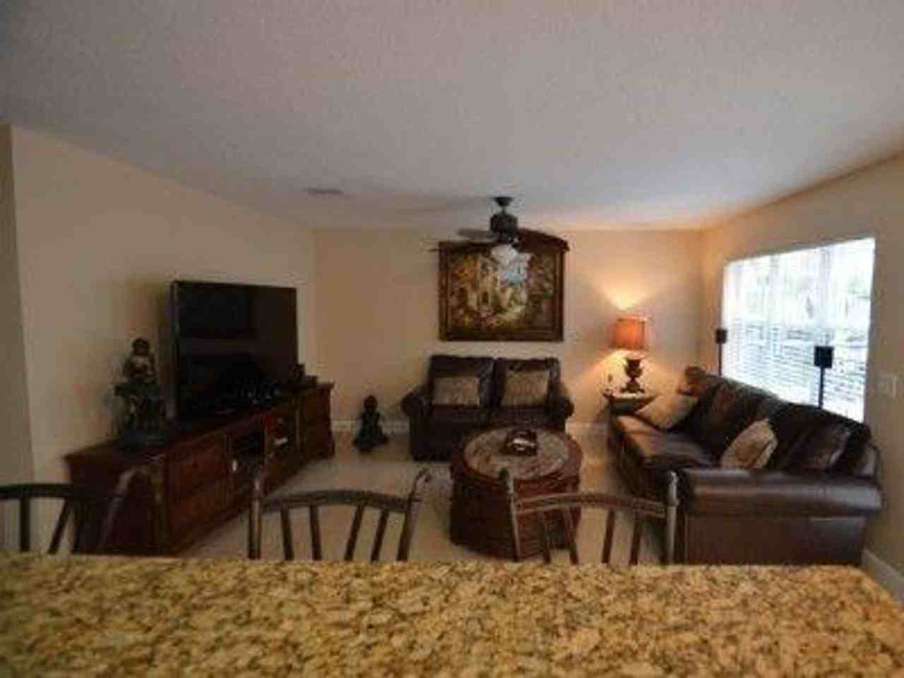 6563 Constance St - Photo 5 of 15