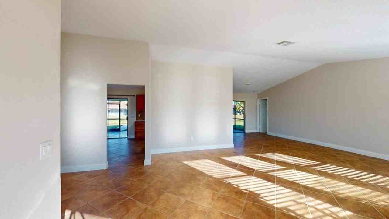 11497 Anhinga Dr - Photo 5 of 22