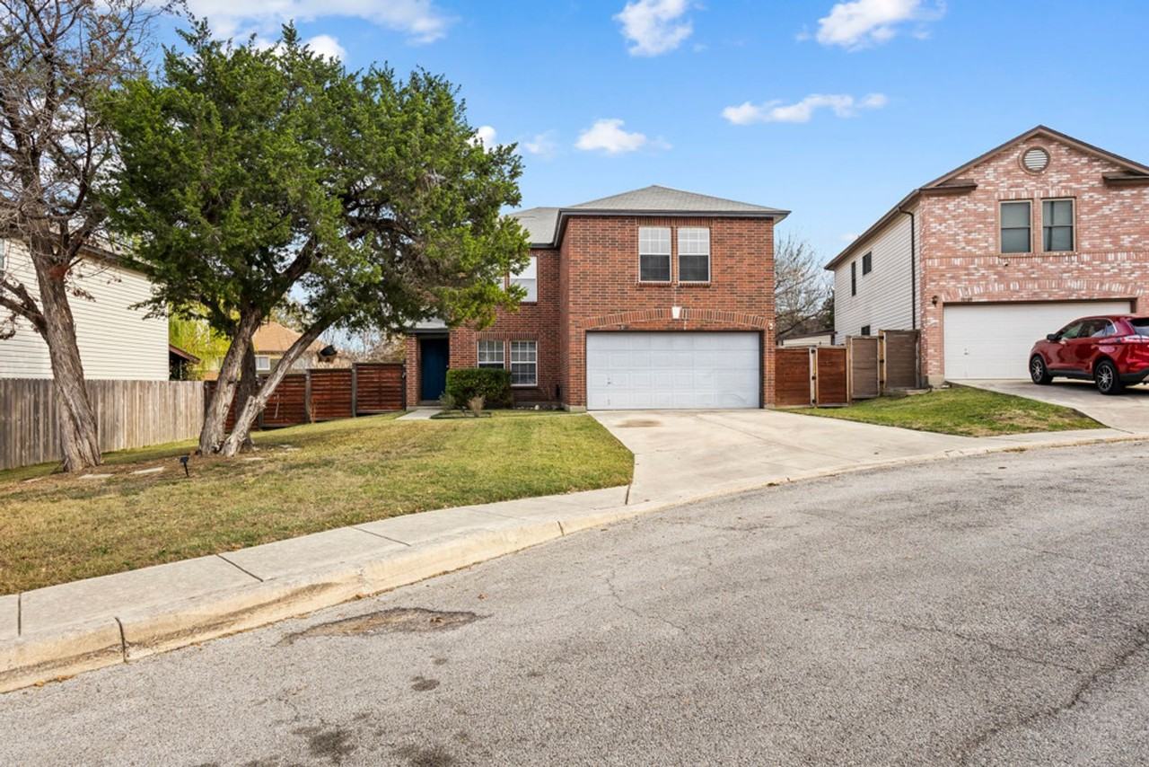 10110 Silver Br - Photo 2 of 25