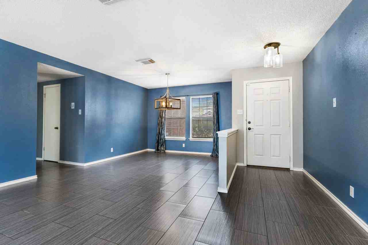 10110 Silver Br - Photo 4 of 25