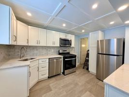 featured image of 1612 Oak Grove Ave