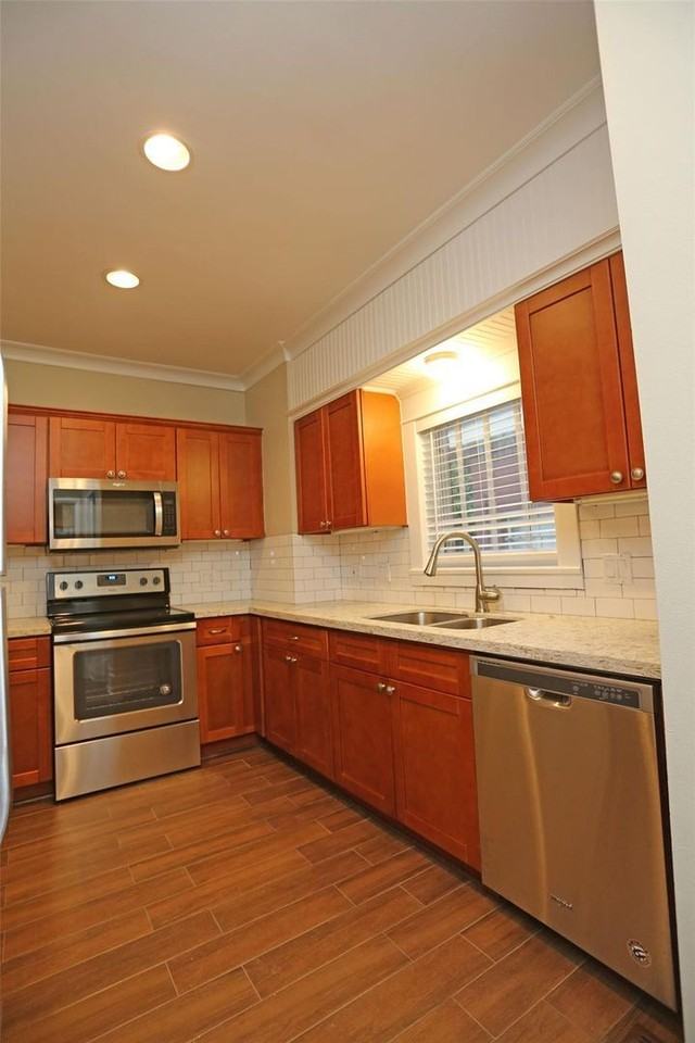 614 W Alabama St - Photo 6 of 15