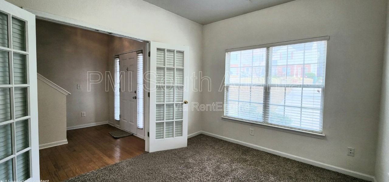 288 Brookview Dr - Photo 6 of 34