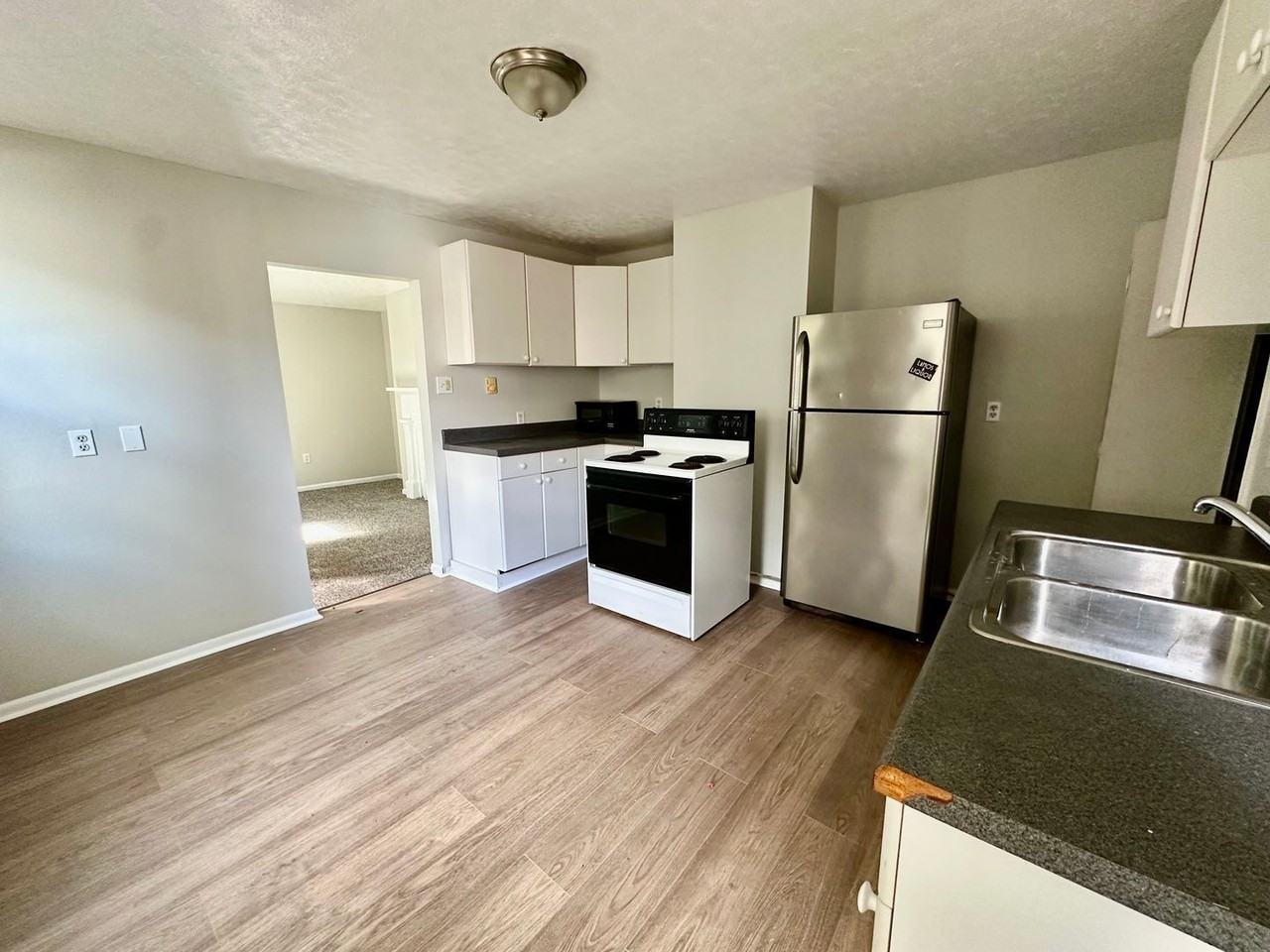 2709 Josephine St #1 - Photo 6 of 8