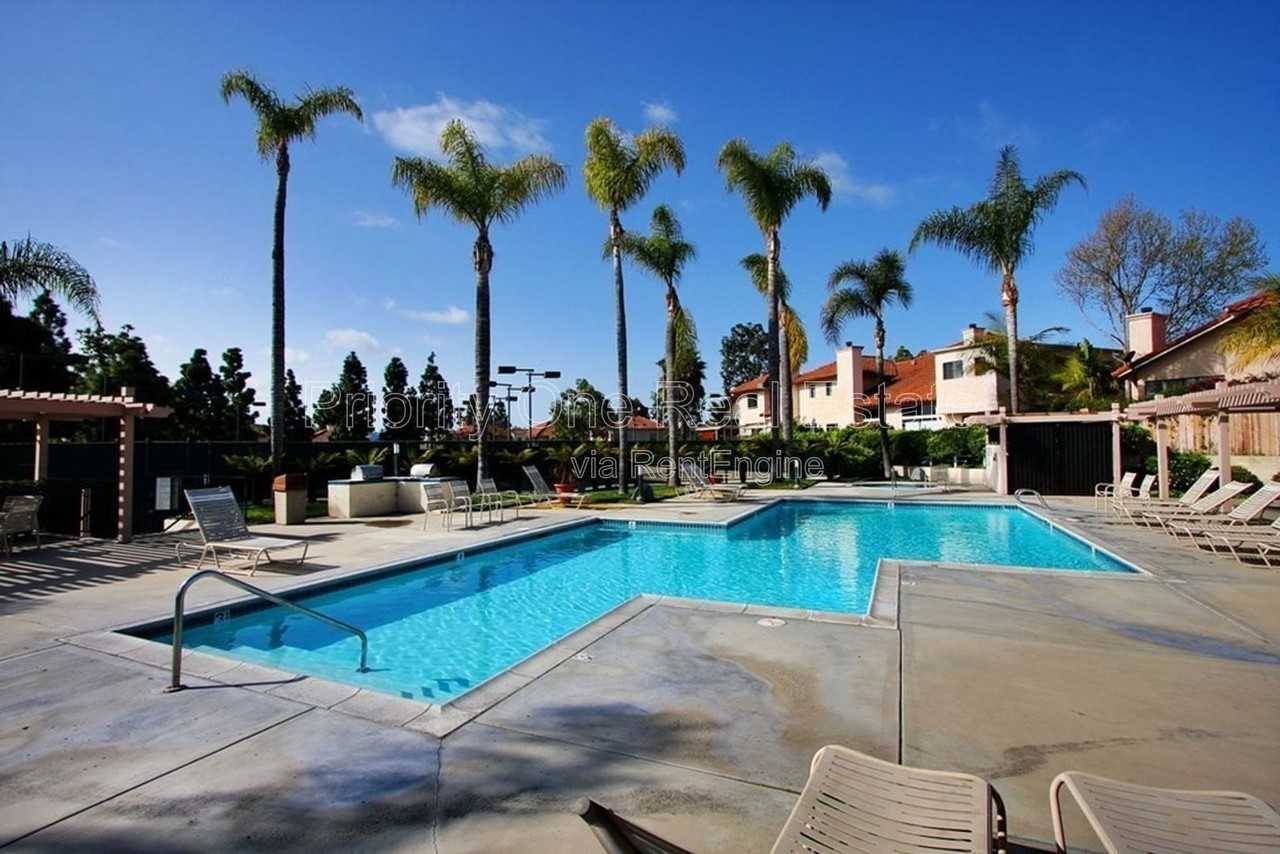 12329 Caminito Mira Del Mar - Photo 3 of 30