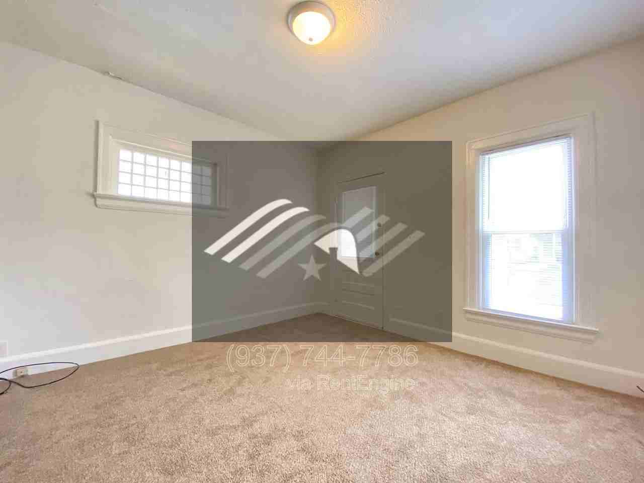 1410 Phillips Ave #1 - Photo 5 of 32