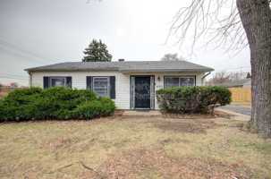 featured image of 1600 Allen St