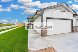 2056 N Reece Ct - Photo 1 of 1