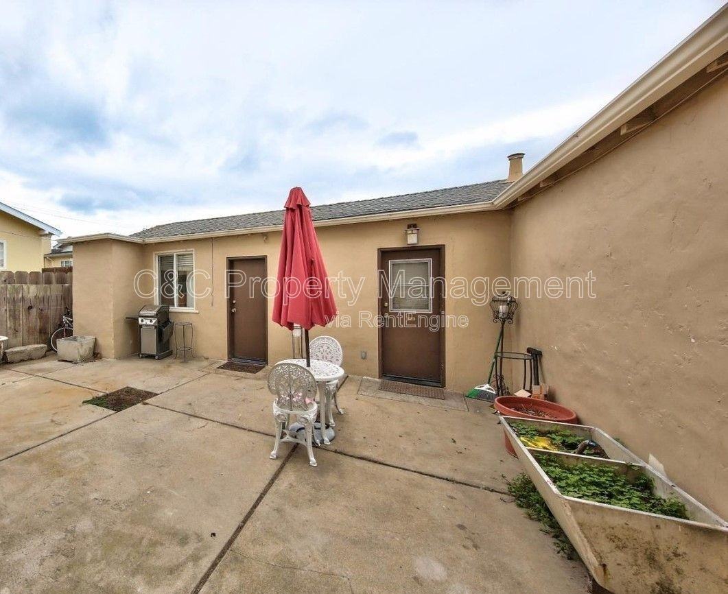 476 Cortes St #D - Photo 5 of 5