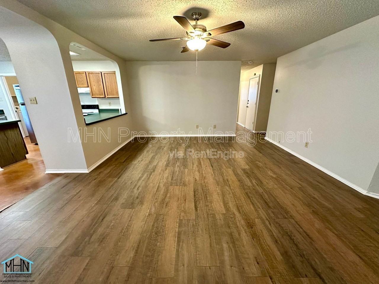 5135 Elk Crk - Photo 4 of 16