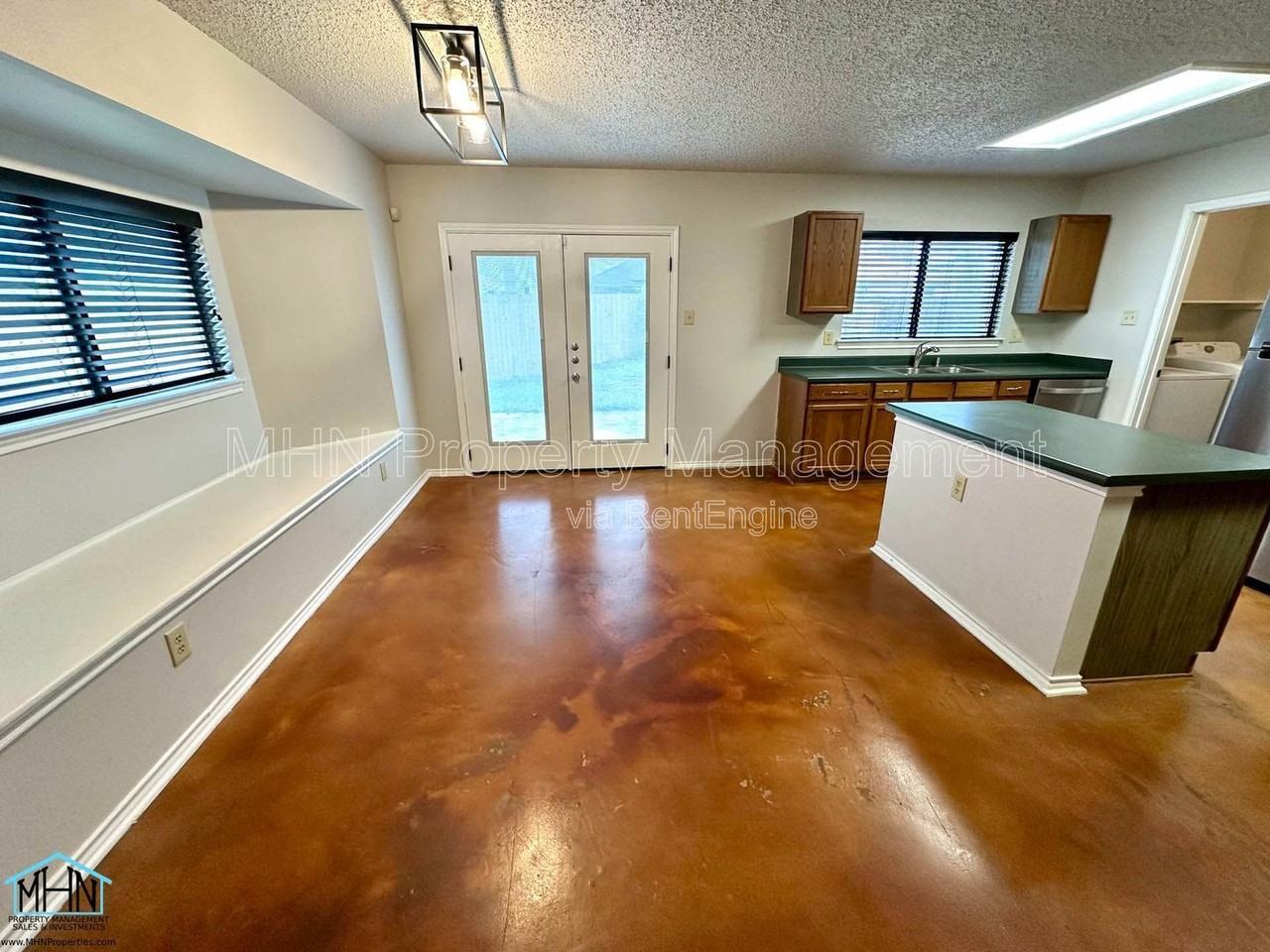 5135 Elk Crk - Photo 5 of 16