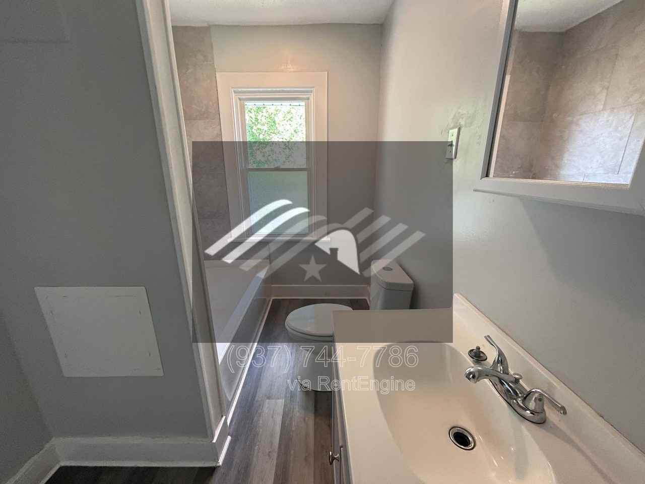 949 Ferndale Ave #951 - Photo 4 of 11