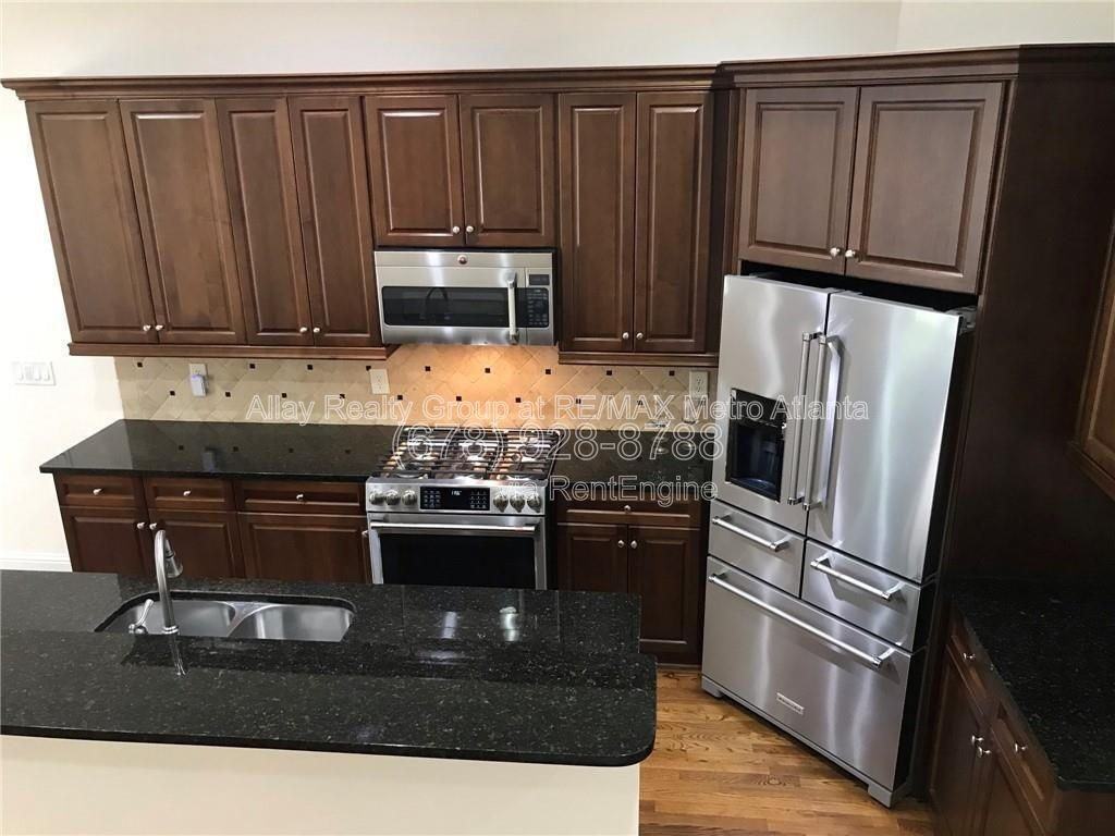 2673 Rivers Edge Dr Ne - Photo 4 of 48