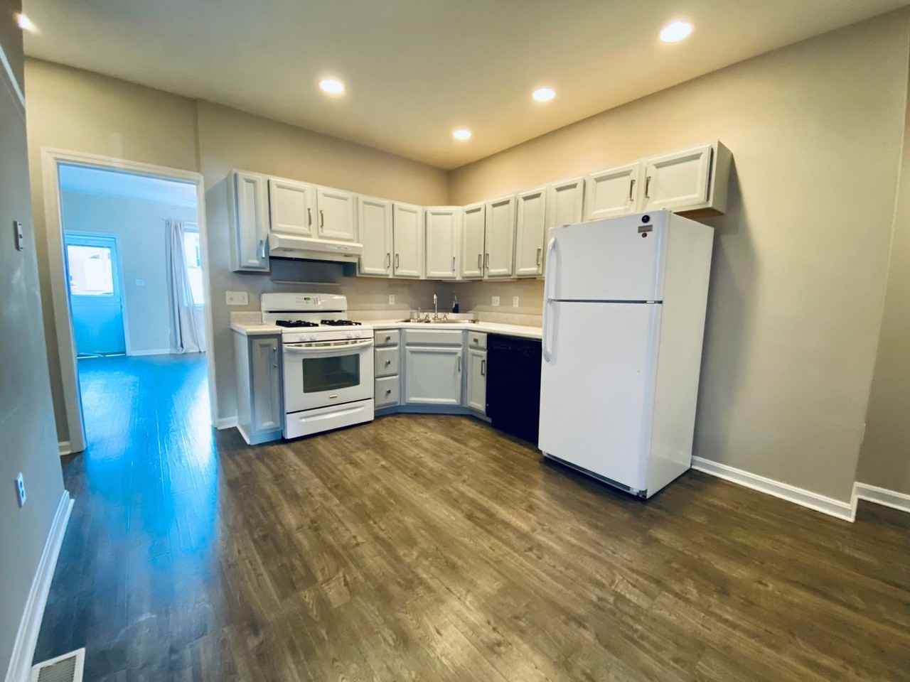 109 S 13th St #1 - Photo 2 of 13