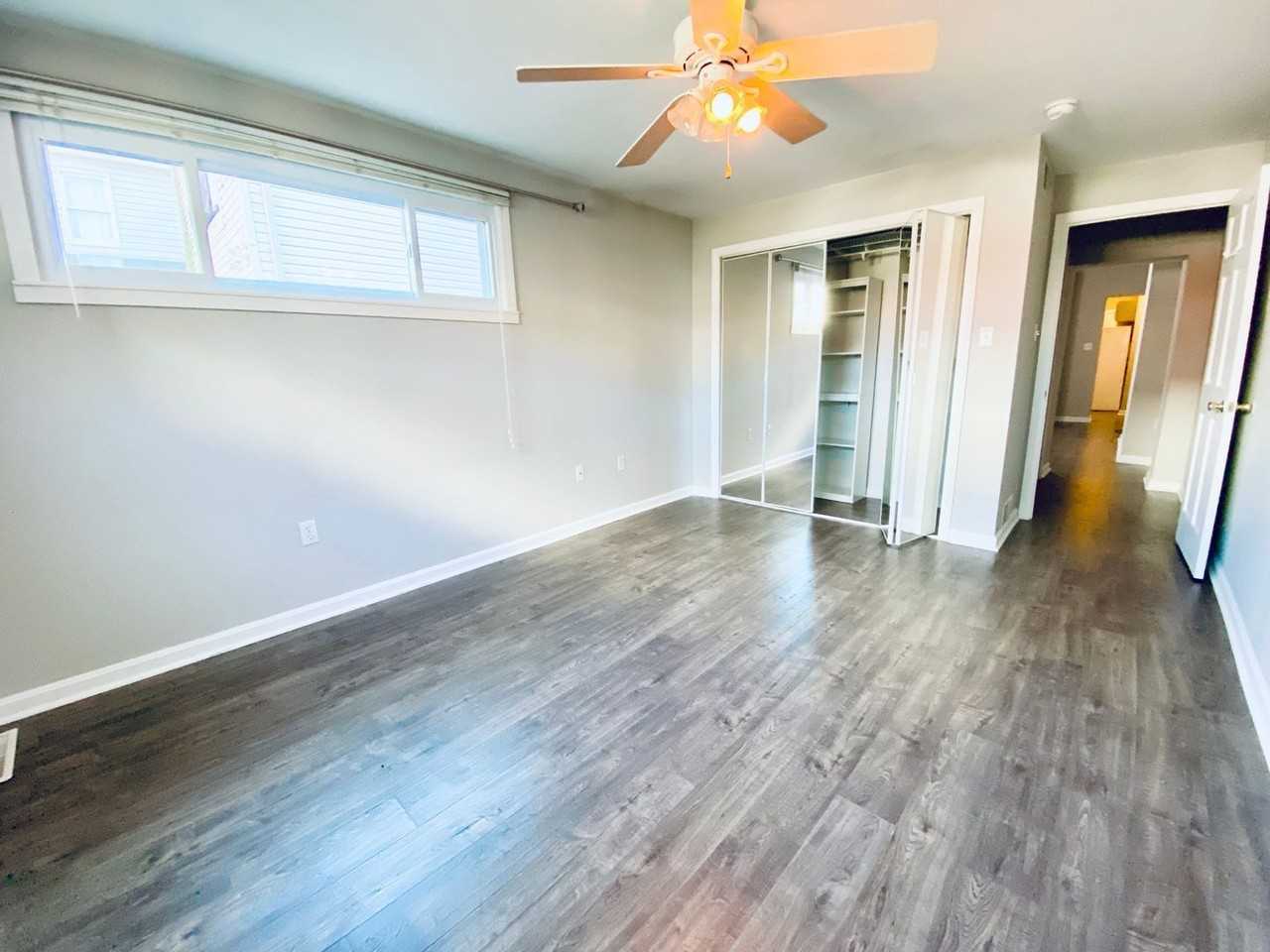 109 S 13th St #1 - Photo 6 of 13