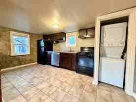 19 Kosciusko Way - Photo 1 of 1