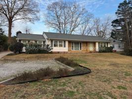 featured image of 1122 Maple Dr