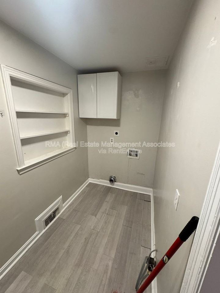 1122 Maple Dr - Photo 6 of 16