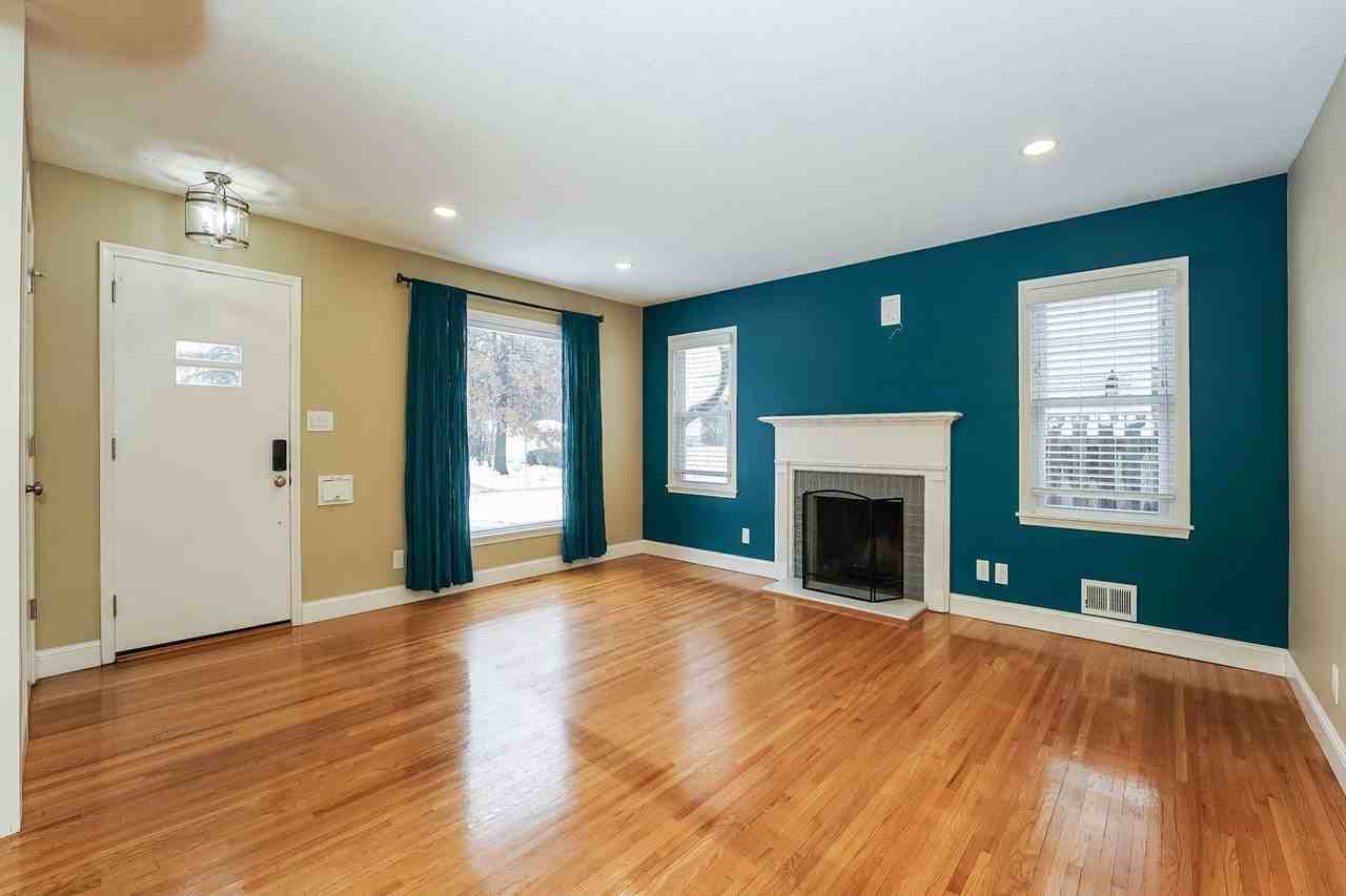 5928 York Ave S - Photo 4 of 33