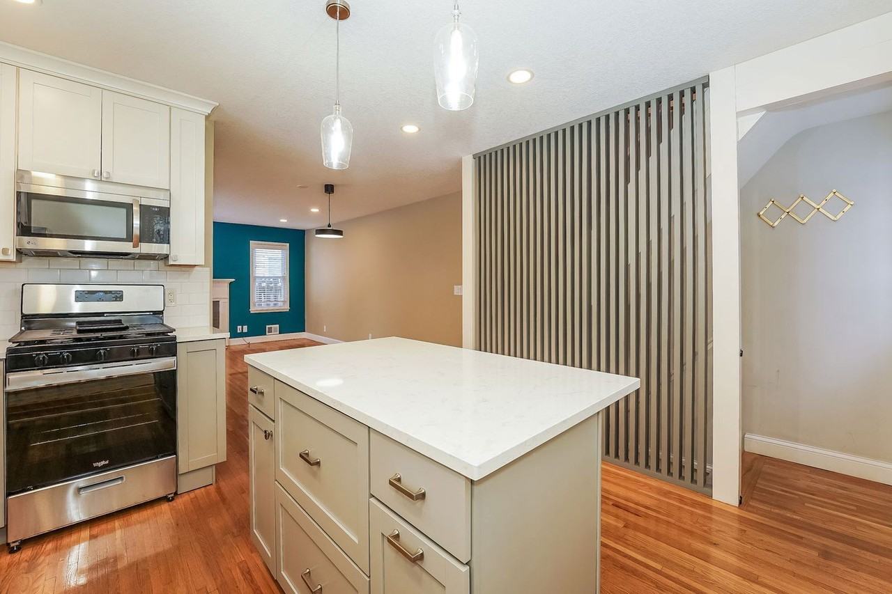 5928 York Ave S - Photo 6 of 33