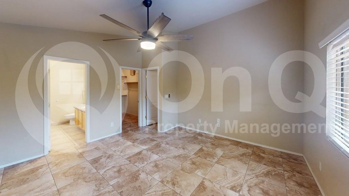 7736 N Sun Flair Dr - Photo 7 of 29