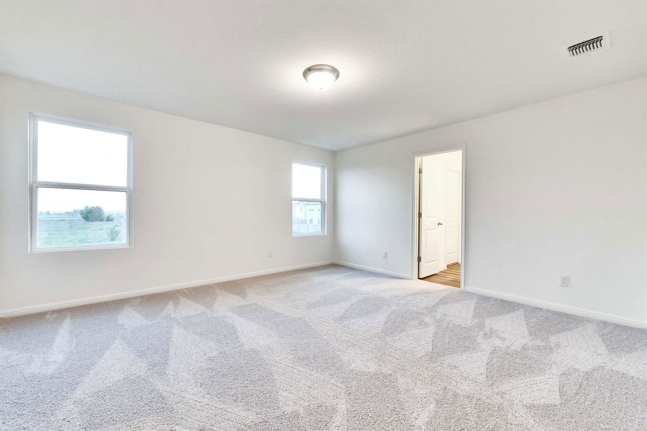 1008 Gray Fox Cv - Photo 7 of 21