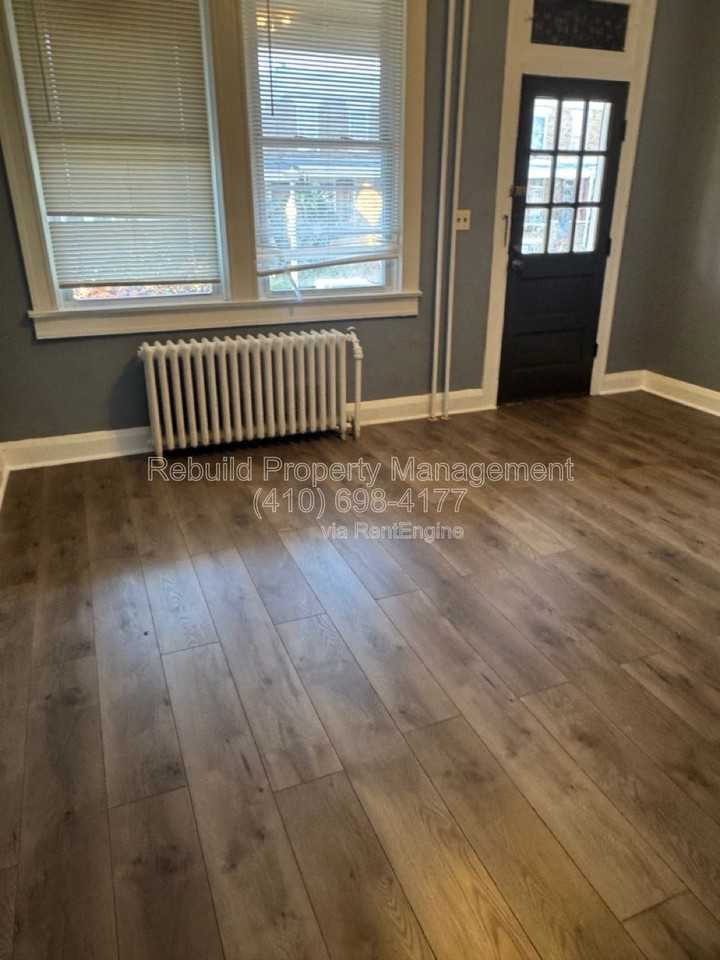 3136 Chesterfield Ave - Photo 2 of 21