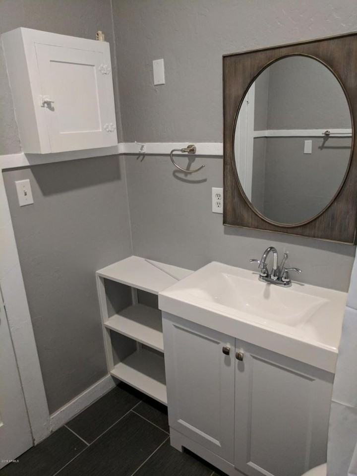 1117 N 5th St - Photo 2 of 14