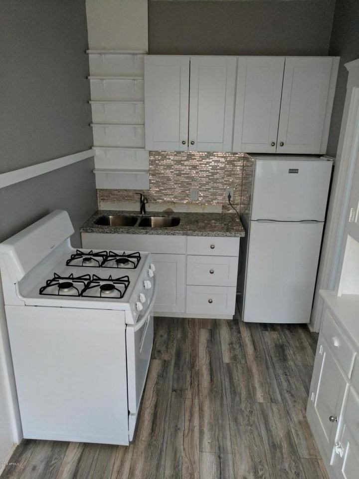 1117 N 5th St - Photo 4 of 14