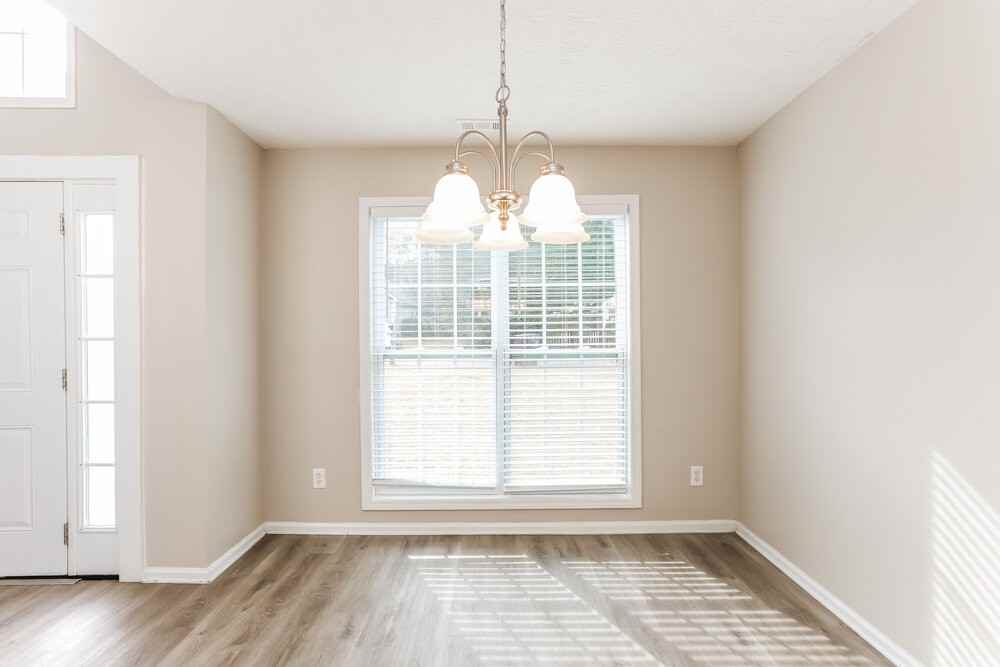 12063 Harbour Town Pkwy - Photo 6 of 17