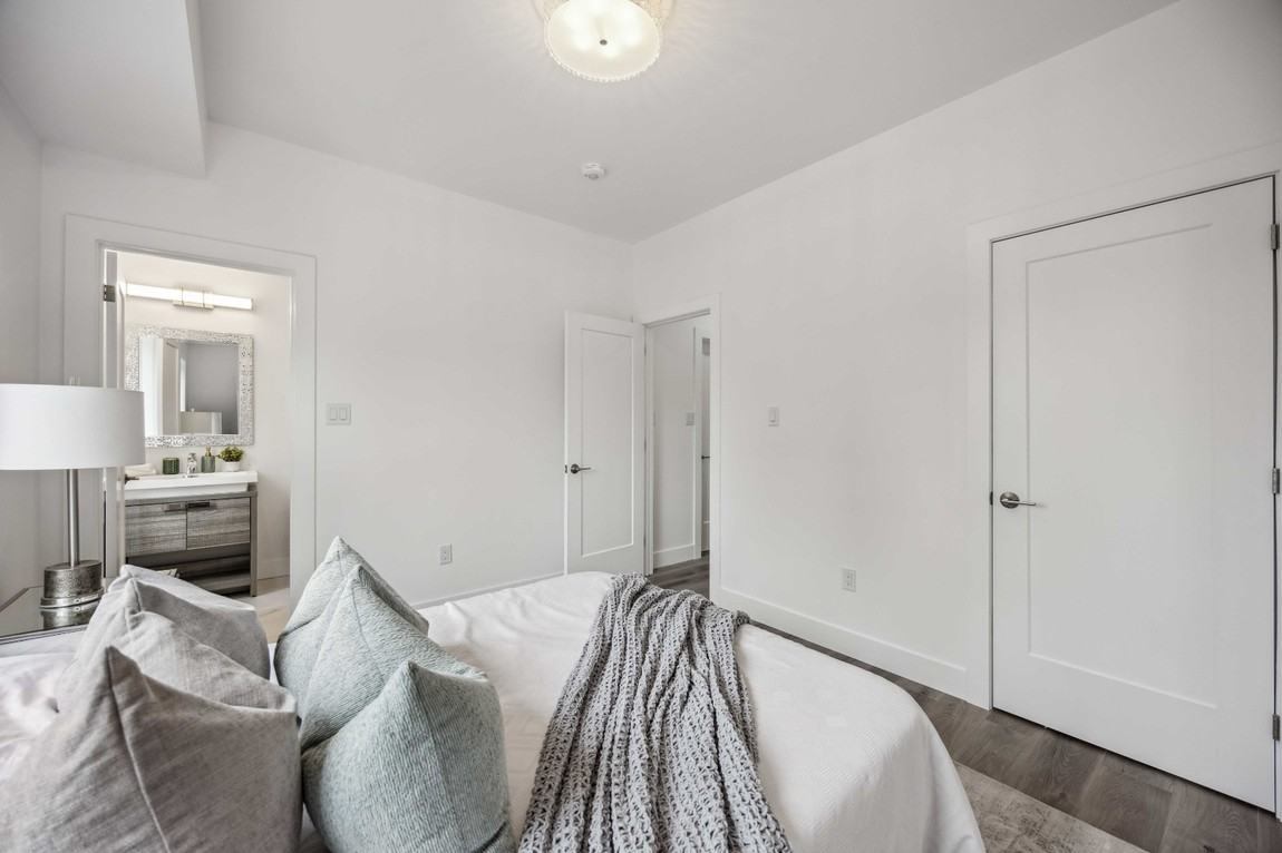 14 Hatfield Crescent #2