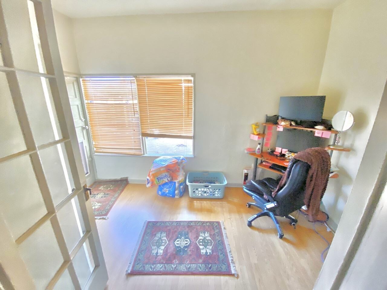 502 N 1st Ave - Photo 7 of 11