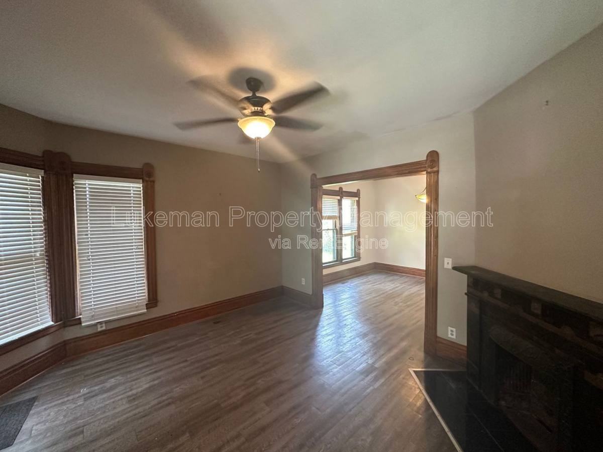 605 W Kalamazoo Ave #1 - Photo 4 of 10