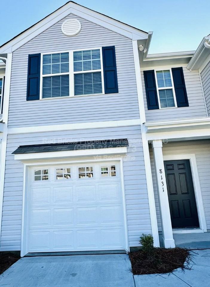 8131 Murray Branch Dr - Photo 2 of 10