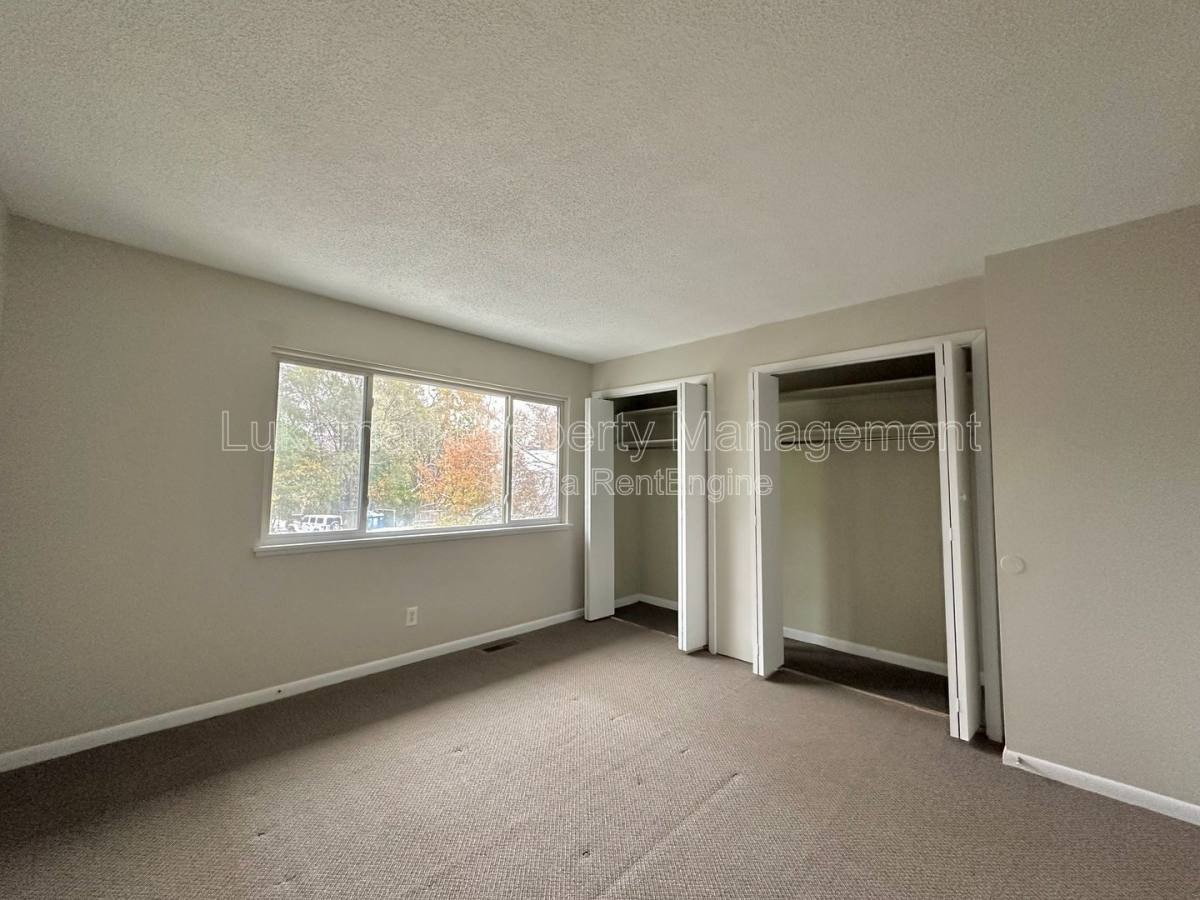 3409 W Michigan Ave #2 - Photo 7 of 10