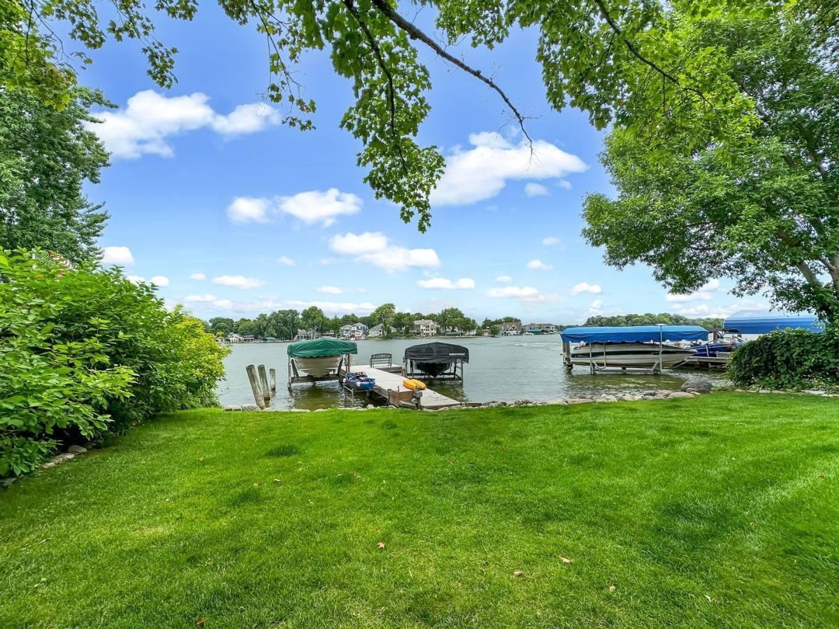 4722 W Arm Rd - Photo 2 of 10