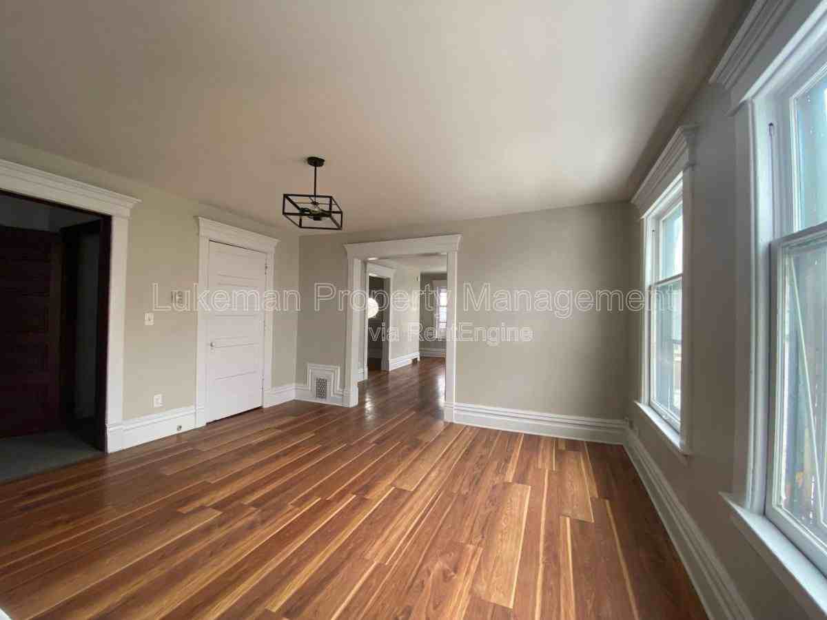 743 Academy St #2 - Photo 2 of 10