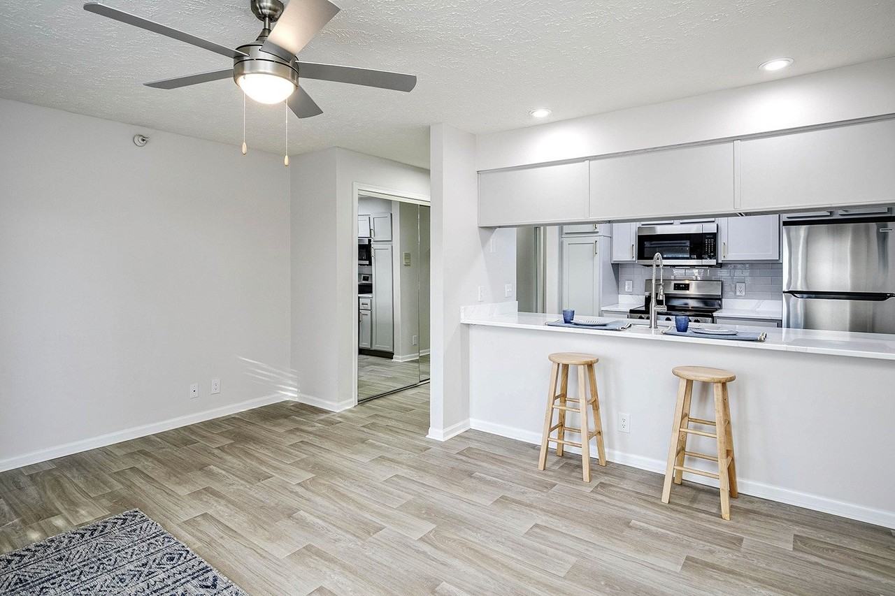 Lakeview Park - Photo 5 of 25