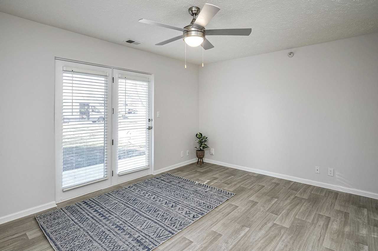 Lakeview Park - Photo 6 of 25