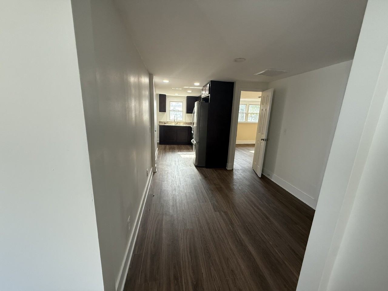 1709 Cass St - Photo 7 of 18