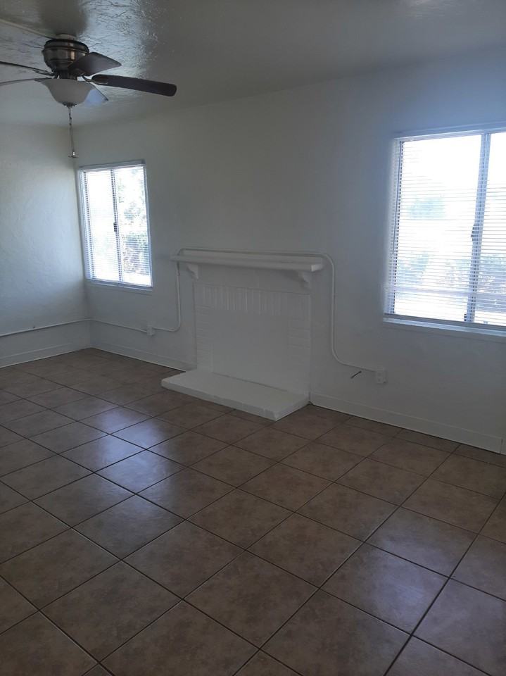 1182 E Gerard Ave - Photo 6 of 24