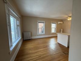 featured image of 2000/2002 Dupont Ave S #5