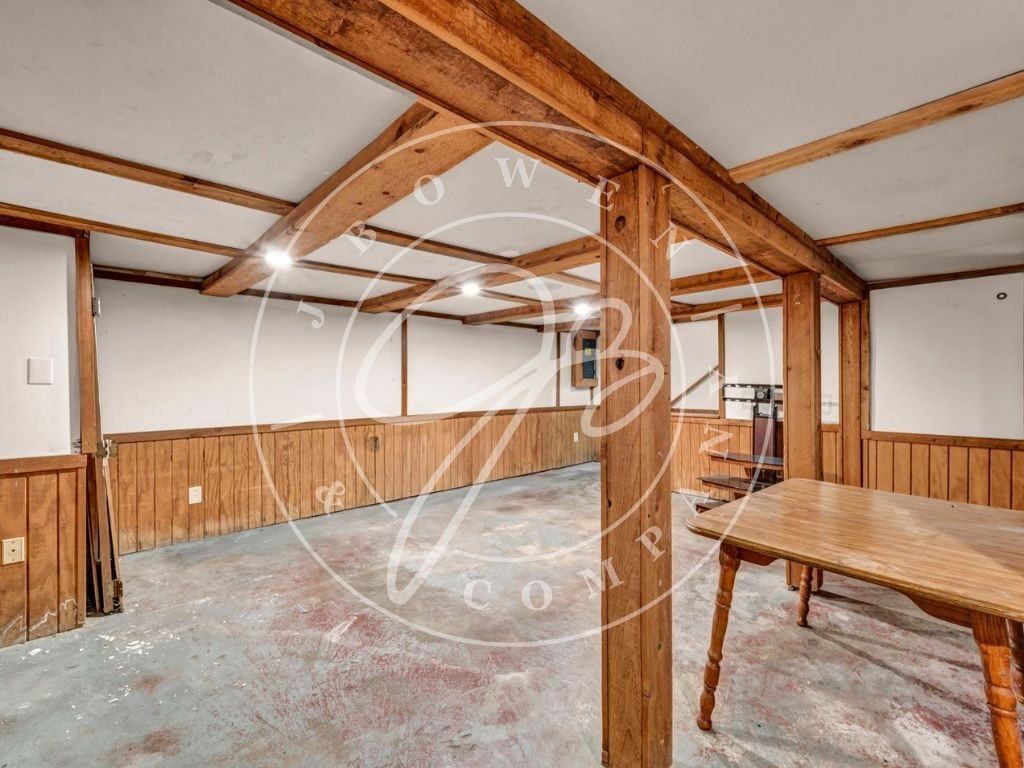 4310 Jackman Rd - Photo 5 of 13