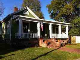 featured image of 1601 18th St