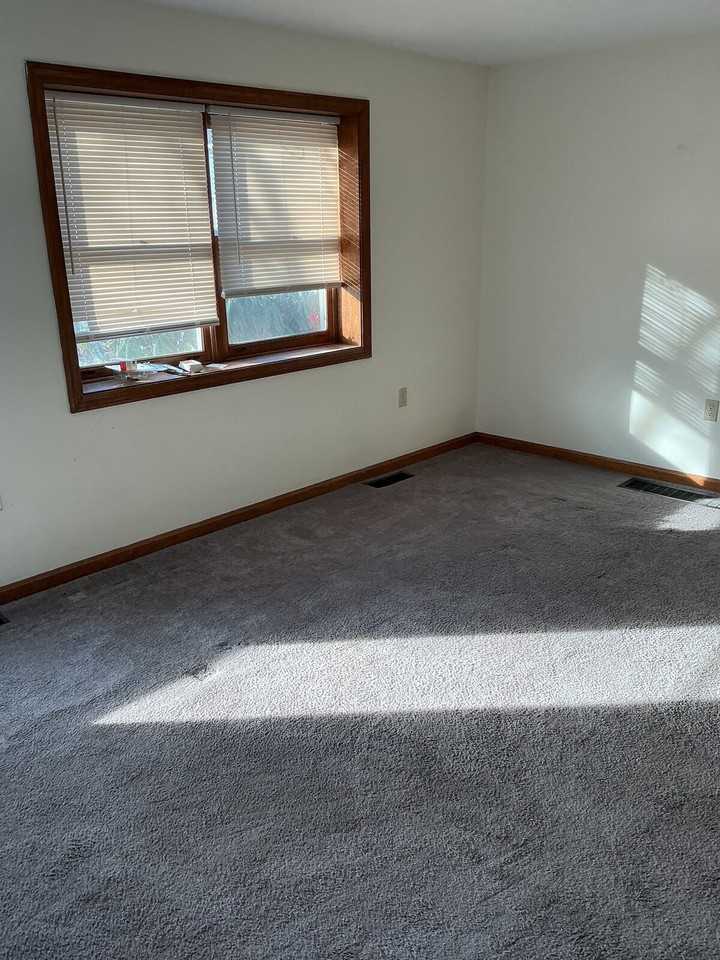 45 Briarwood Rd - Photo 2 of 8