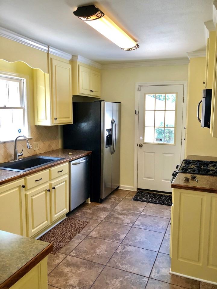 3412 30th St - Photo 6 of 15