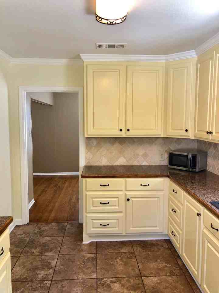 3412 30th St - Photo 7 of 15