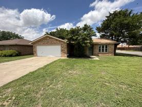 5002 57th St - Photo 1 of 1