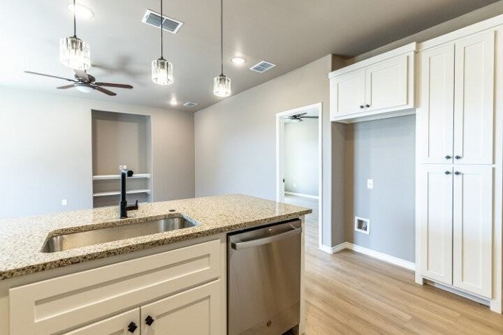 1607 A N Avenue O - A - Photo 6 of 35