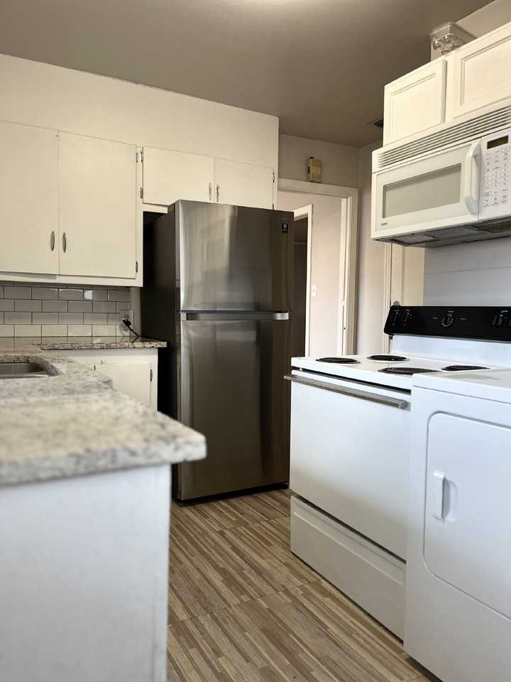 3414 24th St - Photo 7 of 21